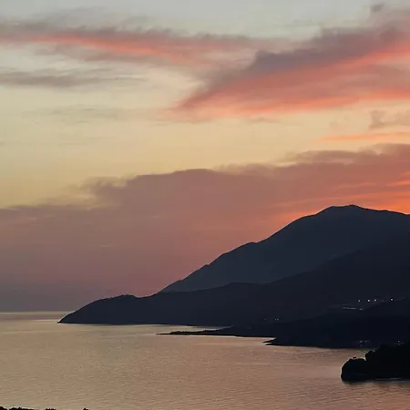 Filikur Drive * Himare