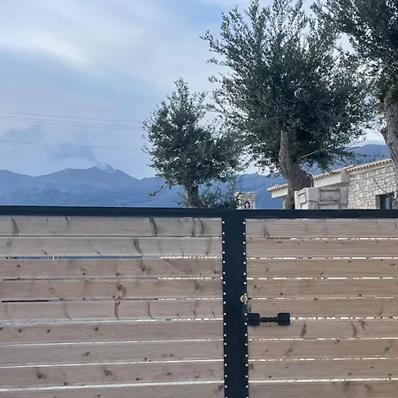 빌라 Filikur Stone